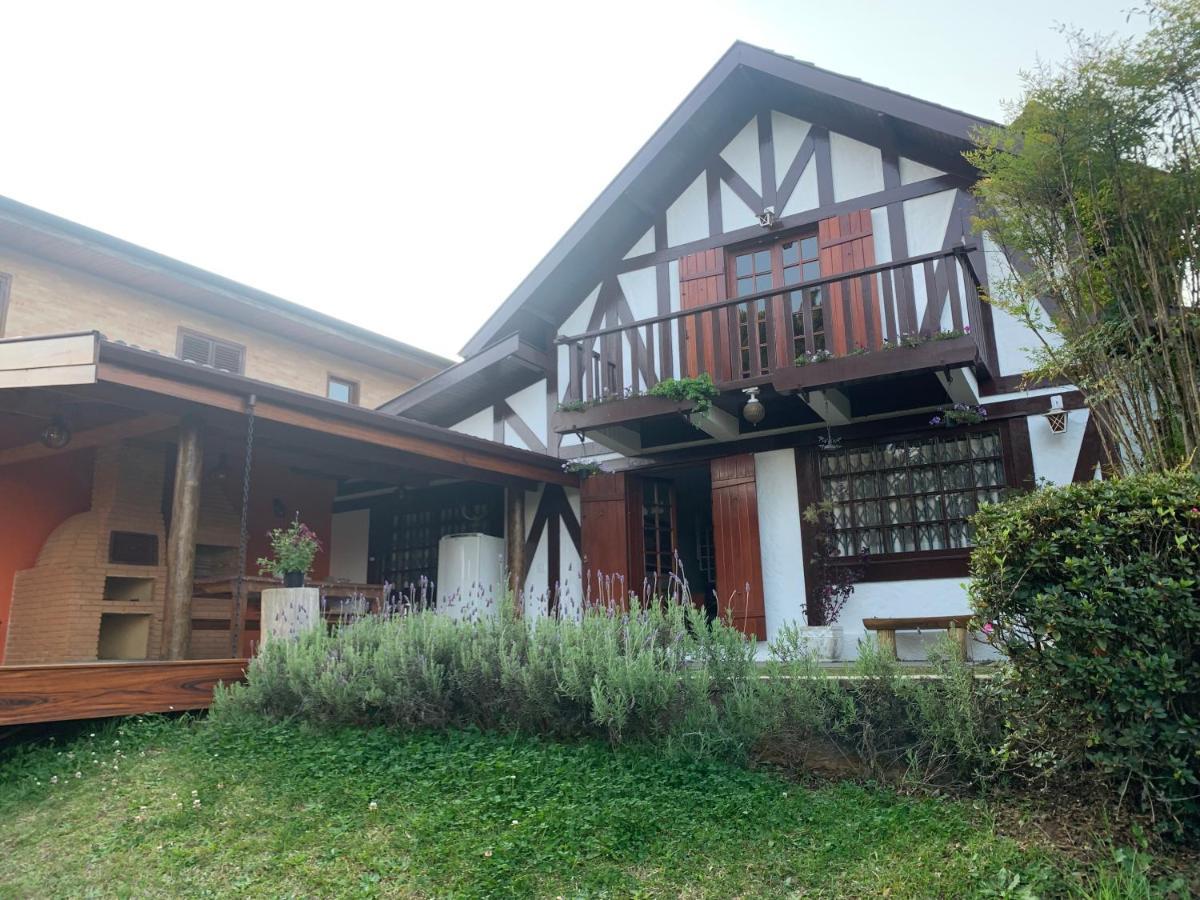 Linda Casa! Aconchegante E Com Otima Localizacao Villa Campos do Jordao Exterior photo