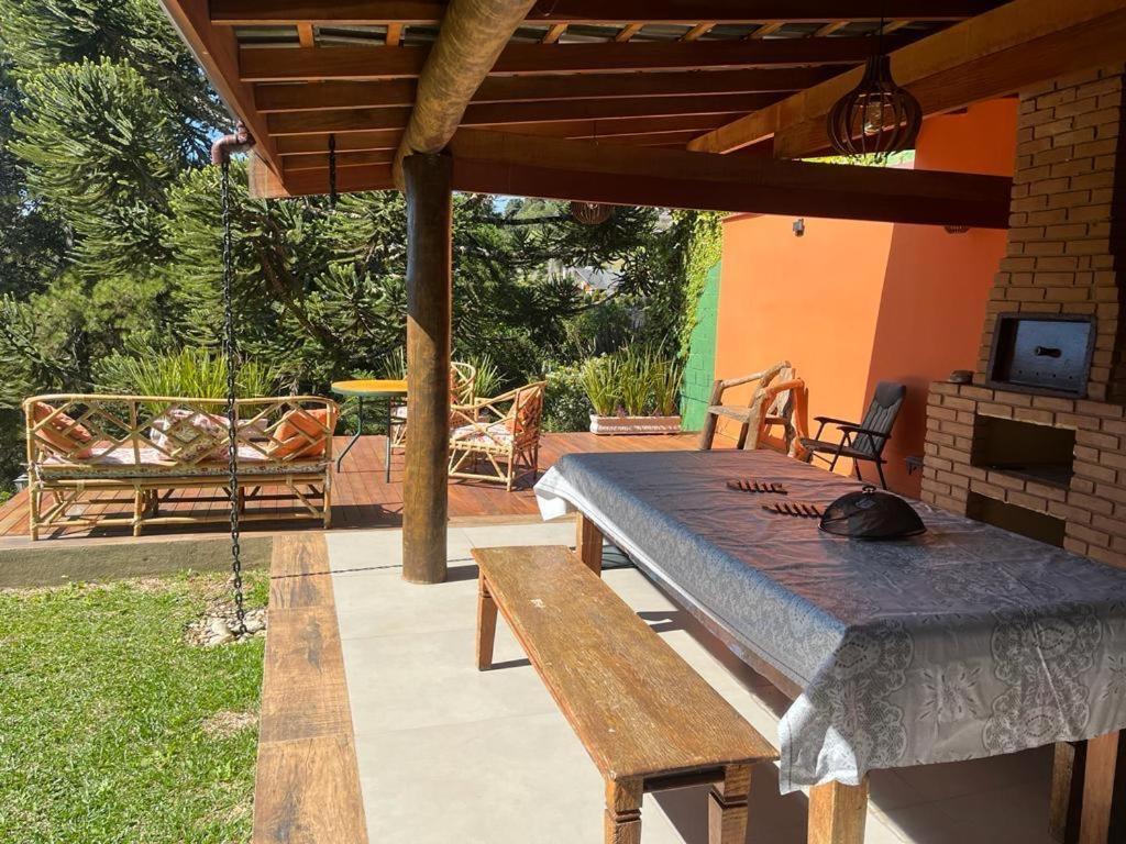 Linda Casa! Aconchegante E Com Otima Localizacao Villa Campos do Jordao Exterior photo